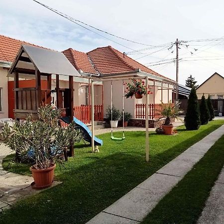 Apartment In Siofok/Balaton 19992 المظهر الخارجي الصورة