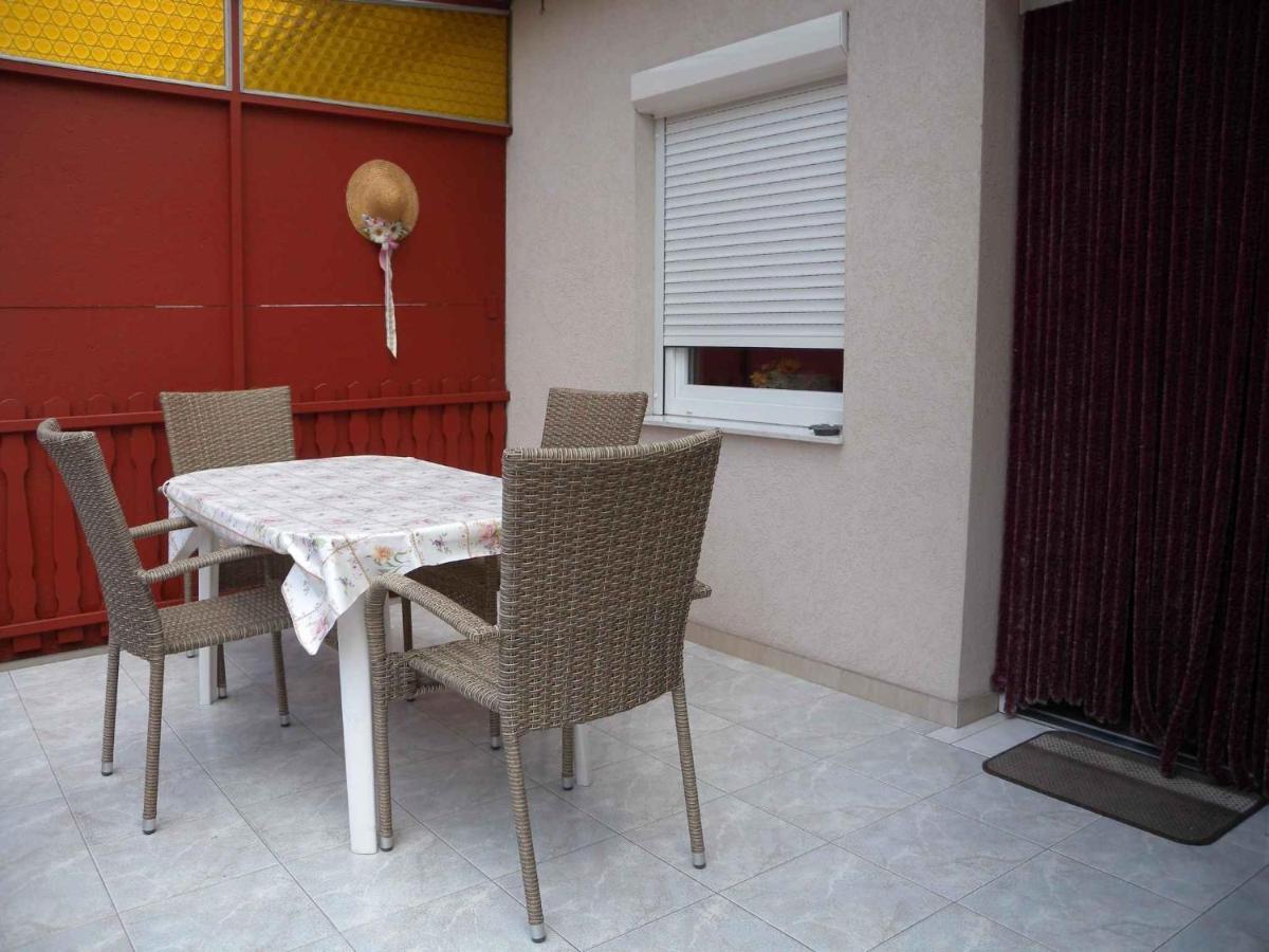 Apartment In Siofok/Balaton 19992 المظهر الخارجي الصورة